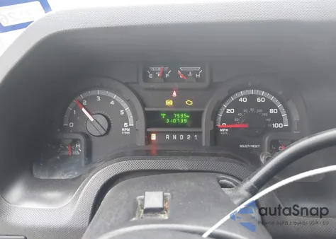 2010 Ford E-250 Commercial/Recreational from USA, damaged, VIN 1FTNE2EL7ADA04689